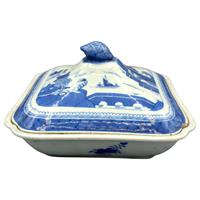 WCI-8483z: Circa 1830s Blue Canton Associated Covered Vegetable Dish, Chinese Export