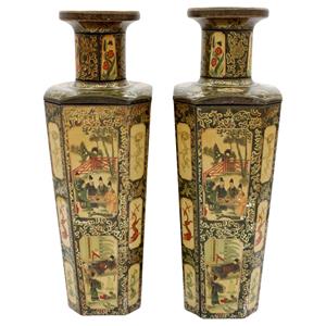 WCO-3602z: Pair of Vase Form Biscuit Tin Boxes by Huntley &amp; Palmers, 1928, English