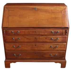 WD-261z: Circa 1780-1810 American Slant-Front Desk of Well Figured Solid Cherry