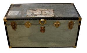 WOT-2187: Mid 20th-Century Traveling Trunk
